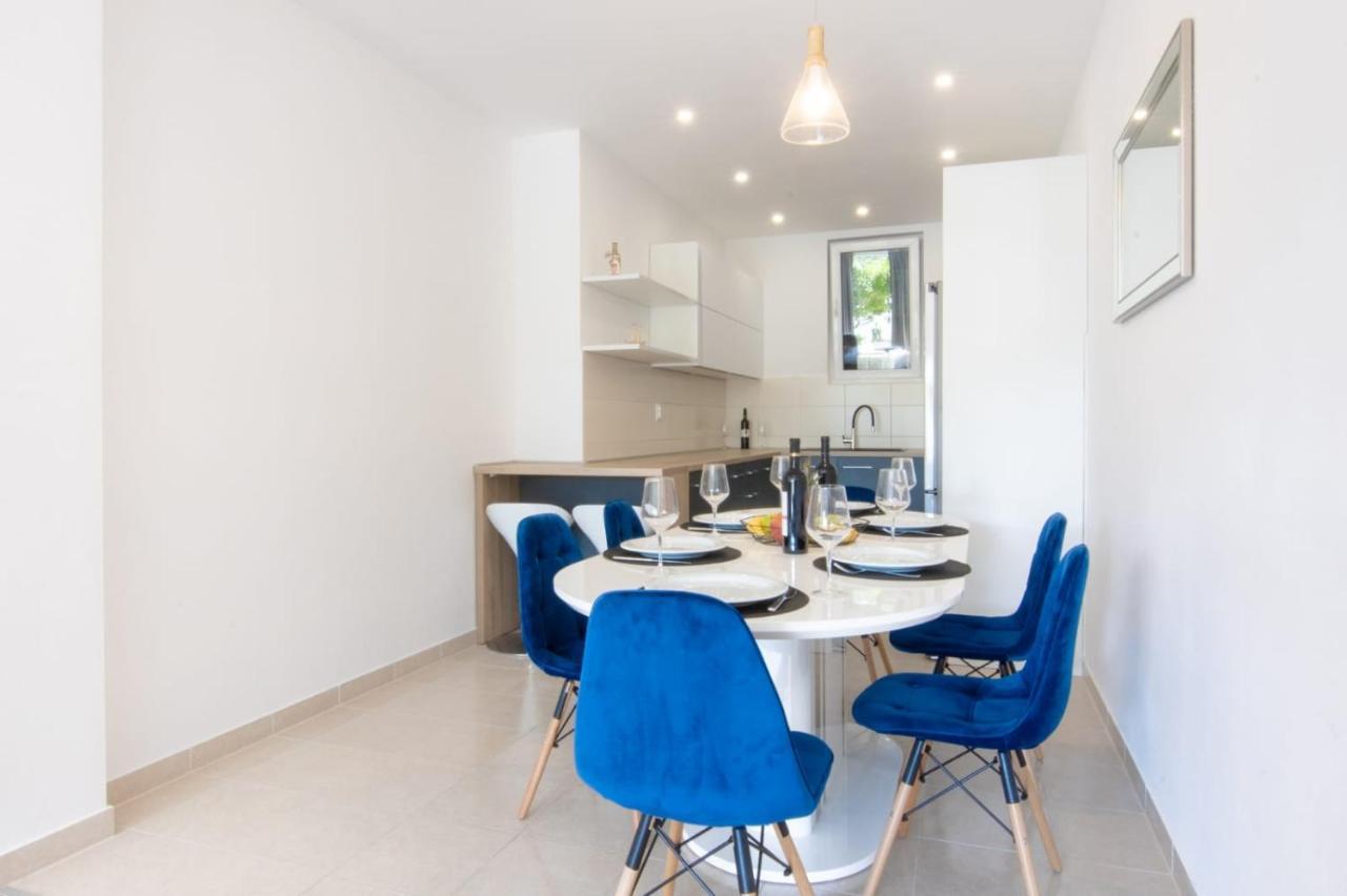 Apartment Cvita Free Beach Parking Makarska Ngoại thất bức ảnh