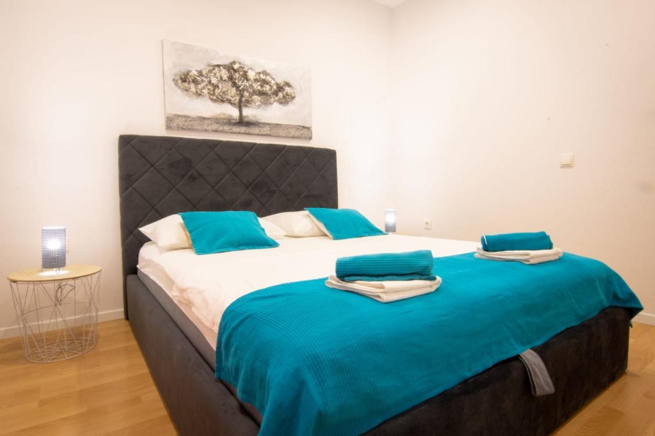 Apartment Cvita Free Beach Parking Makarska Ngoại thất bức ảnh